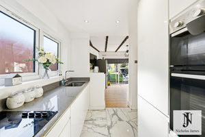 Photo 9- click for photo gallery